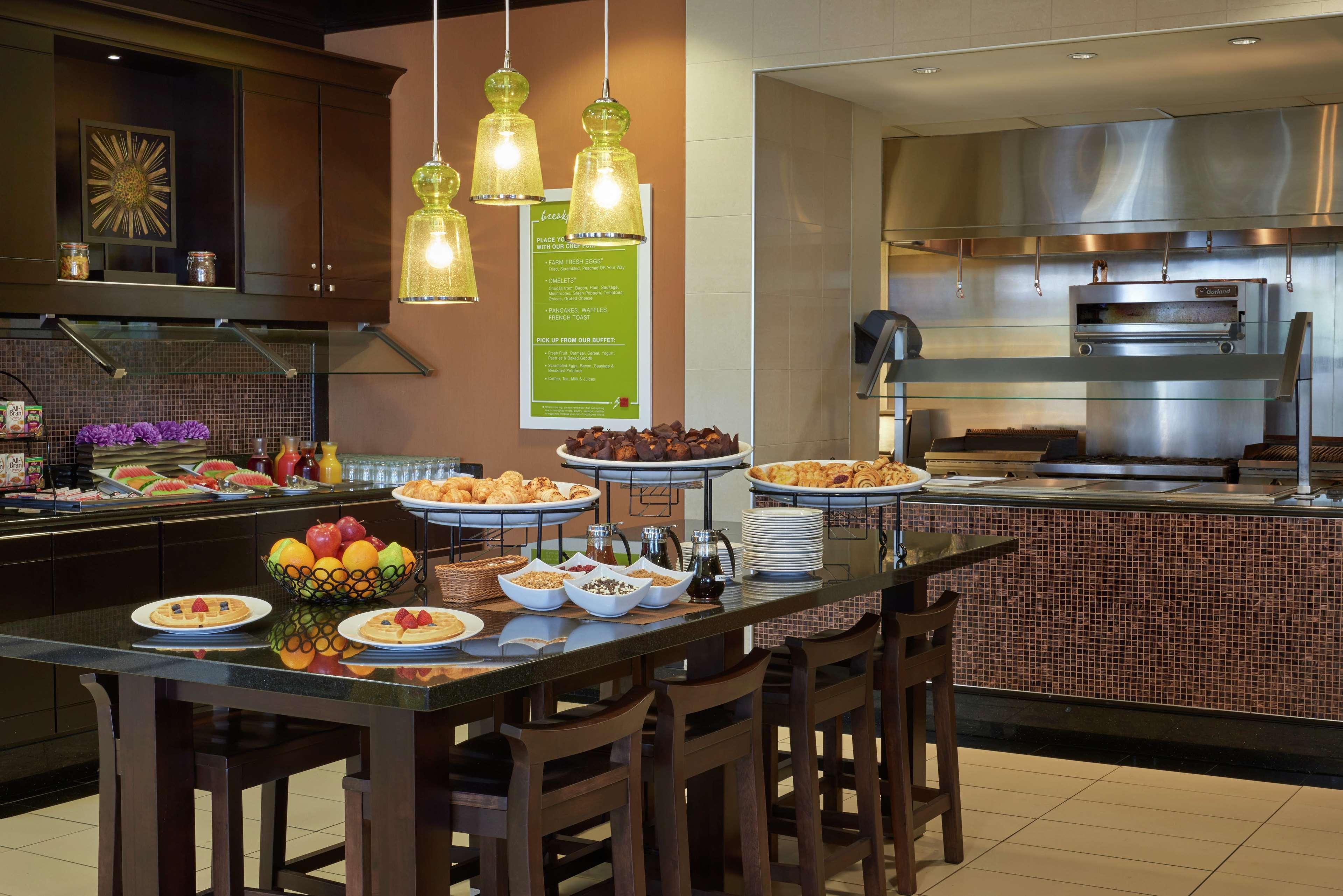 Hilton Garden Toronto Airport West/mississauga Hotel 3*