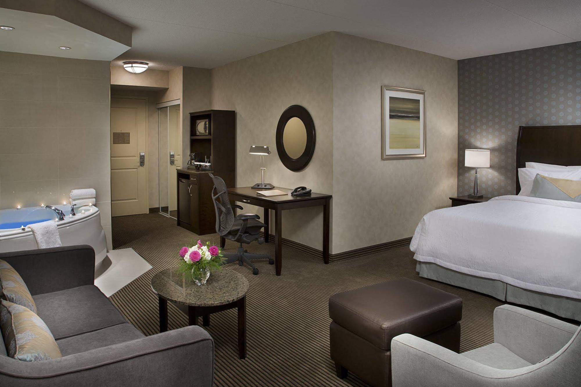 Hilton Garden Toronto Airport West/mississauga Hotel
