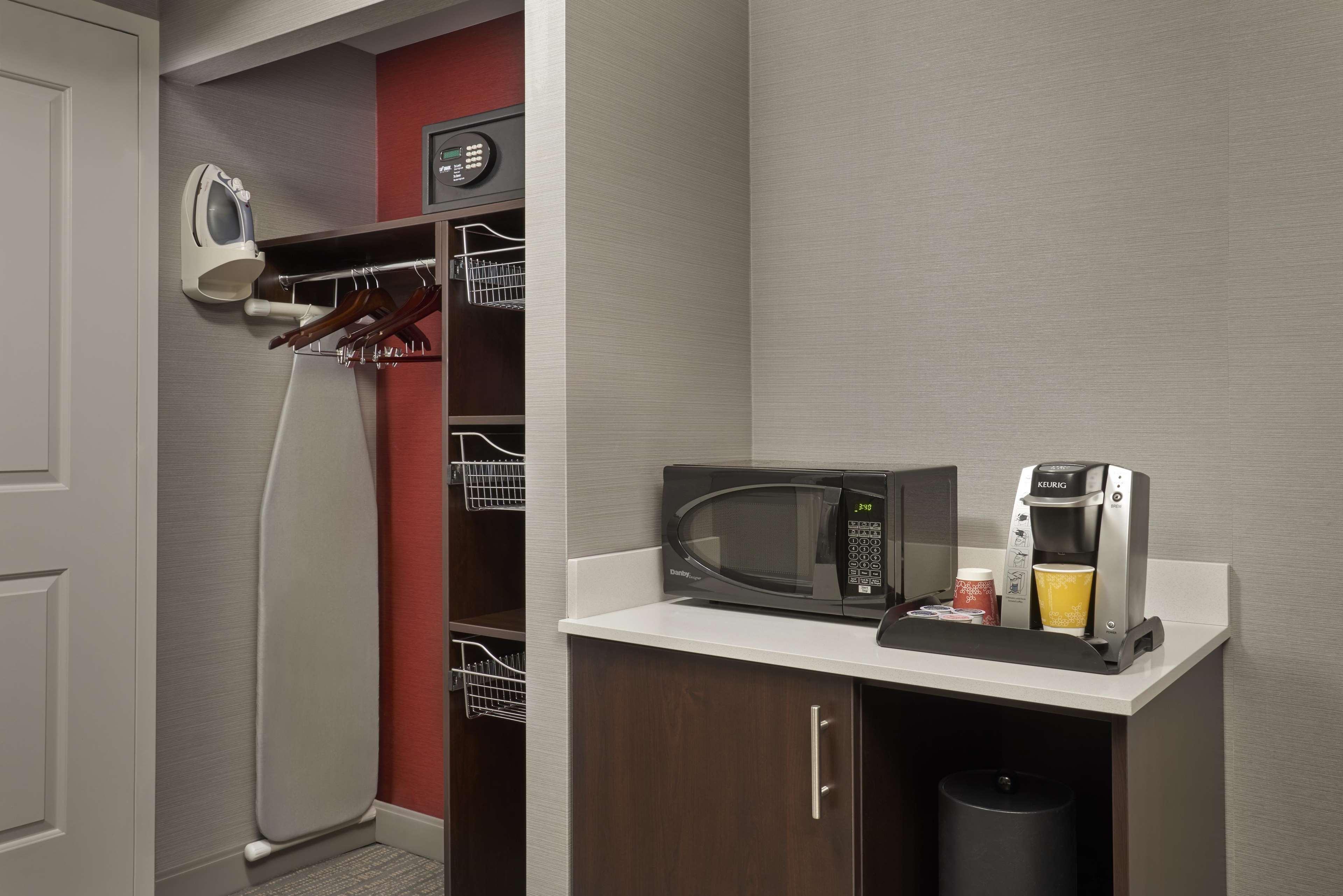 Hilton Garden Toronto Airport West/mississauga Hotel 3*