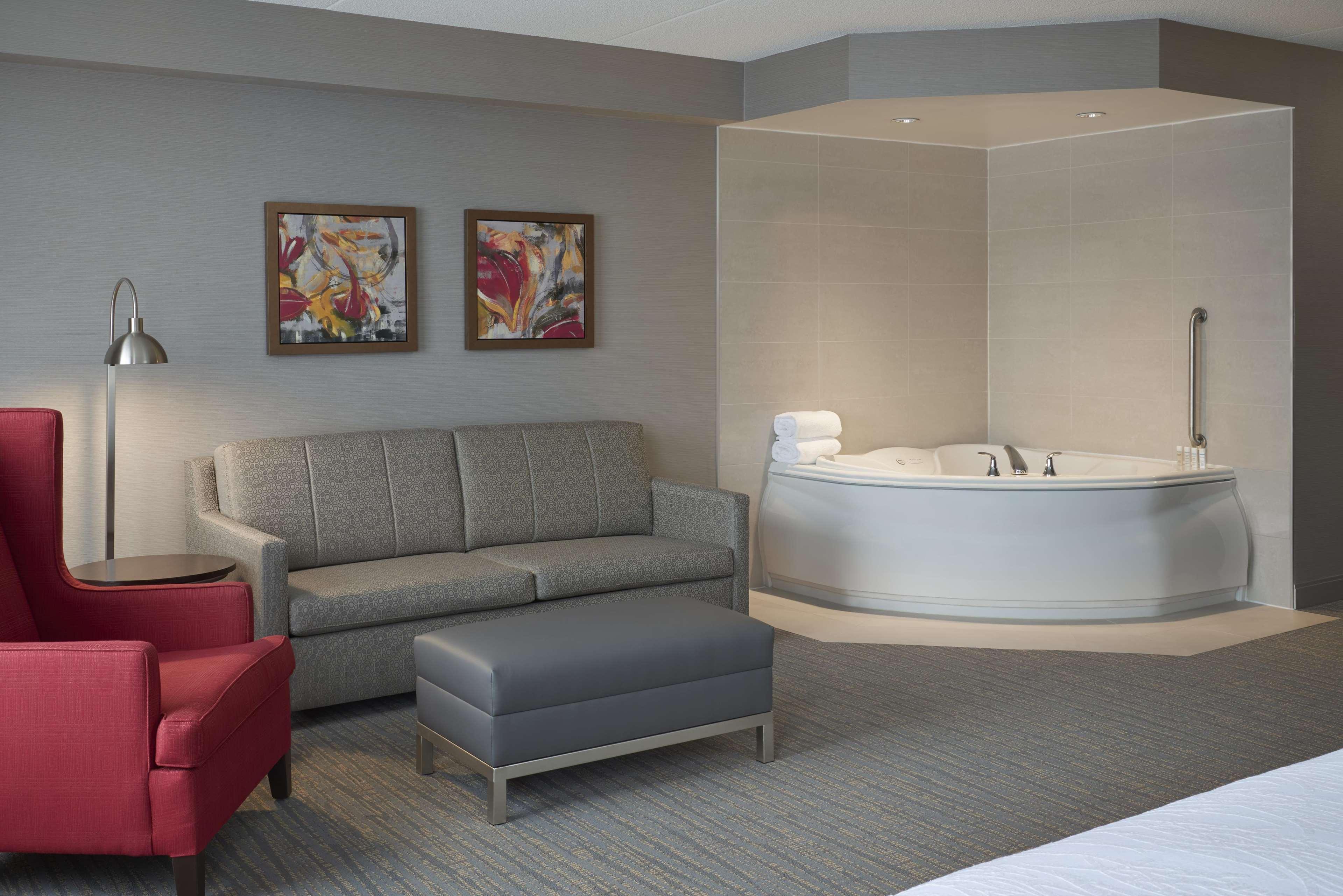 Hilton Garden Toronto Airport West/mississauga 3*